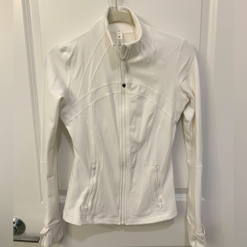 White Lululemon define jacket